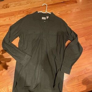 LL BEAN Men's Dark Green Chamoys Button-Up